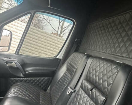 Белый Мерседес Sprinter, объемом двигателя 2.1 л и пробегом 150 тыс. км за 13000 $, фото 3 на Automoto.ua