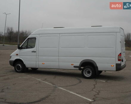 Белый Мерседес Sprinter, объемом двигателя 2.7 л и пробегом 500 тыс. км за 18500 $, фото 5 на Automoto.ua