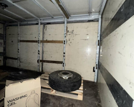 Білий Мерседес Sprinter, об'ємом двигуна 2.7 л та пробігом 387 тис. км за 12500 $, фото 23 на Automoto.ua