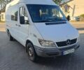Белый Мерседес Sprinter, объемом двигателя 2.15 л и пробегом 500 тыс. км за 6000 $, фото 1 на Automoto.ua