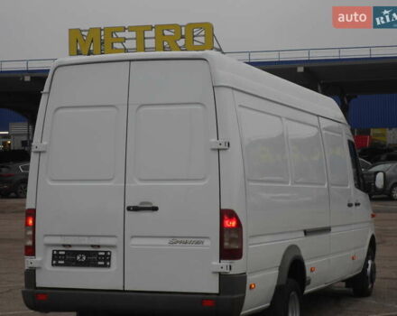 Белый Мерседес Sprinter, объемом двигателя 2.7 л и пробегом 500 тыс. км за 18500 $, фото 10 на Automoto.ua