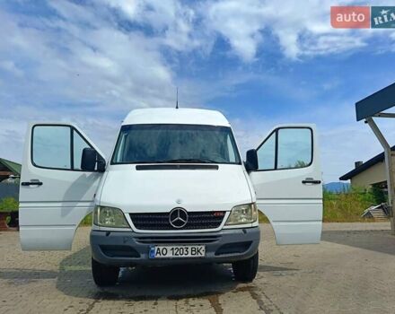 Белый Мерседес Sprinter, объемом двигателя 2.7 л и пробегом 623 тыс. км за 10700 $, фото 22 на Automoto.ua