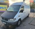 Белый Мерседес Sprinter, объемом двигателя 2.15 л и пробегом 350 тыс. км за 8900 $, фото 1 на Automoto.ua