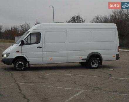 Белый Мерседес Sprinter, объемом двигателя 2.7 л и пробегом 500 тыс. км за 18500 $, фото 3 на Automoto.ua