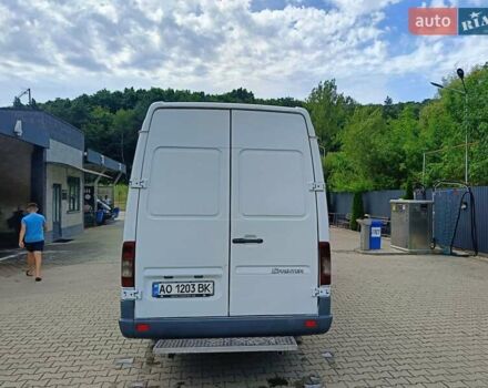 Белый Мерседес Sprinter, объемом двигателя 2.7 л и пробегом 623 тыс. км за 10700 $, фото 4 на Automoto.ua