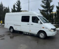 Белый Мерседес Sprinter, объемом двигателя 2.69 л и пробегом 530 тыс. км за 9600 $, фото 2 на Automoto.ua