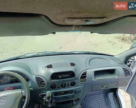 Белый Мерседес Sprinter, объемом двигателя 2.7 л и пробегом 623 тыс. км за 10700 $, фото 5 на Automoto.ua