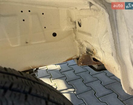 Білий Мерседес Sprinter, об'ємом двигуна 2.7 л та пробігом 198 тис. км за 18500 $, фото 19 на Automoto.ua