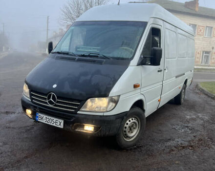Білий Мерседес Sprinter, об'ємом двигуна 2.15 л та пробігом 350 тис. км за 8200 $, фото 1 на Automoto.ua