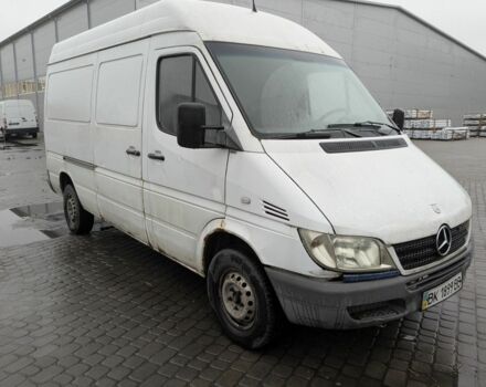 Белый Мерседес Sprinter, объемом двигателя 0 л и пробегом 470 тыс. км за 5600 $, фото 2 на Automoto.ua