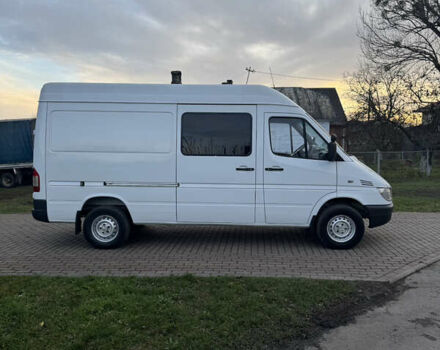 Білий Мерседес Sprinter, об'ємом двигуна 2.2 л та пробігом 351 тис. км за 10400 $, фото 4 на Automoto.ua