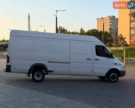 Белый Мерседес Sprinter, объемом двигателя 2.69 л и пробегом 404 тыс. км за 21500 $, фото 2 на Automoto.ua