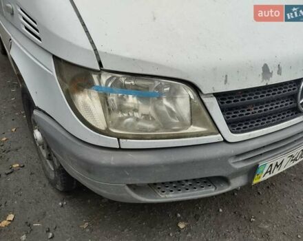 Білий Мерседес Sprinter, об'ємом двигуна 2.7 л та пробігом 403 тис. км за 5250 $, фото 10 на Automoto.ua