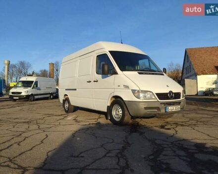 Белый Мерседес Sprinter, объемом двигателя 0 л и пробегом 260 тыс. км за 15500 $, фото 10 на Automoto.ua