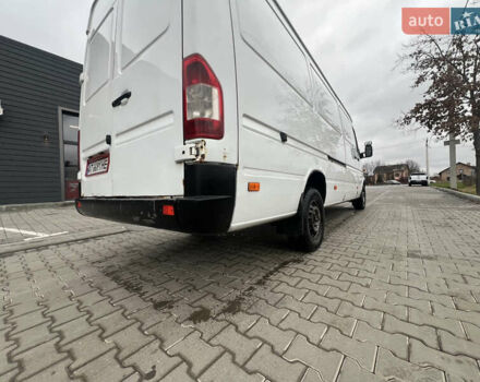 Білий Мерседес Sprinter, об'ємом двигуна 2.15 л та пробігом 600 тис. км за 10750 $, фото 3 на Automoto.ua