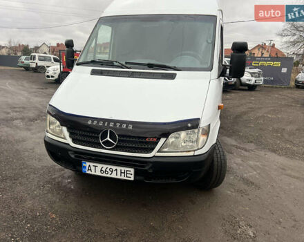 Білий Мерседес Sprinter, об'ємом двигуна 2.15 л та пробігом 600 тис. км за 10750 $, фото 10 на Automoto.ua