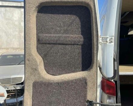 Белый Мерседес Sprinter, объемом двигателя 2.2 л и пробегом 200 тыс. км за 9700 $, фото 13 на Automoto.ua