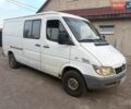 Белый Мерседес Sprinter, объемом двигателя 2.2 л и пробегом 333 тыс. км за 6800 $, фото 1 на Automoto.ua