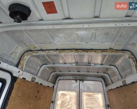 Білий Мерседес Sprinter, об'ємом двигуна 2.7 л та пробігом 403 тис. км за 5250 $, фото 24 на Automoto.ua