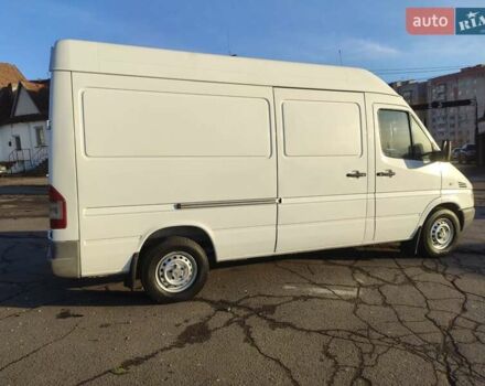 Белый Мерседес Sprinter, объемом двигателя 0 л и пробегом 260 тыс. км за 15500 $, фото 8 на Automoto.ua