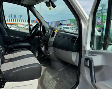 Білий Мерседес Sprinter, об'ємом двигуна 2.9 л та пробігом 600 тис. км за 12000 $, фото 9 на Automoto.ua