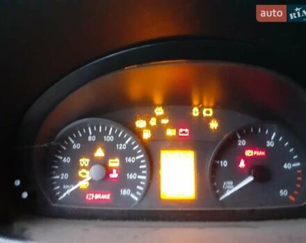 Білий Мерседес Sprinter, об'ємом двигуна 2.1 л та пробігом 330 тис. км за 10000 $, фото 14 на Automoto.ua