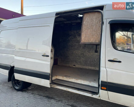 Белый Мерседес Sprinter, объемом двигателя 2.15 л и пробегом 222 тыс. км за 11999 $, фото 41 на Automoto.ua