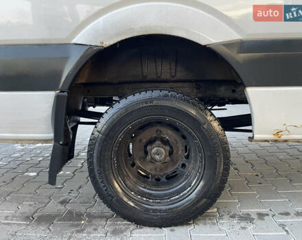 Белый Мерседес Sprinter, объемом двигателя 2.15 л и пробегом 222 тыс. км за 11999 $, фото 21 на Automoto.ua