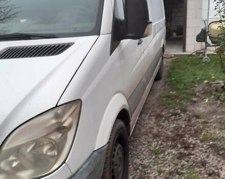 Білий Мерседес Sprinter, об'ємом двигуна 2.1 л та пробігом 330 тис. км за 10000 $, фото 1 на Automoto.ua