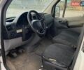 Белый Мерседес Sprinter, объемом двигателя 2.2 л и пробегом 467 тыс. км за 5500 $, фото 6 на Automoto.ua