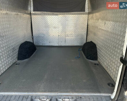 Белый Мерседес Sprinter, объемом двигателя 2.15 л и пробегом 480 тыс. км за 12200 $, фото 14 на Automoto.ua
