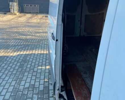 Белый Мерседес Sprinter, объемом двигателя 2.1 л и пробегом 620 тыс. км за 9800 $, фото 13 на Automoto.ua