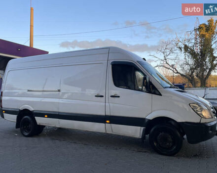 Белый Мерседес Sprinter, объемом двигателя 2.15 л и пробегом 222 тыс. км за 11999 $, фото 3 на Automoto.ua