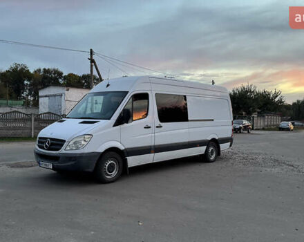 Белый Мерседес Sprinter, объемом двигателя 2.15 л и пробегом 480 тыс. км за 12200 $, фото 5 на Automoto.ua