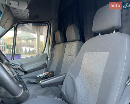 Белый Мерседес Sprinter, объемом двигателя 2.15 л и пробегом 222 тыс. км за 11999 $, фото 32 на Automoto.ua