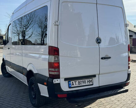 Белый Мерседес Sprinter, объемом двигателя 2.15 л и пробегом 500 тыс. км за 10400 $, фото 12 на Automoto.ua