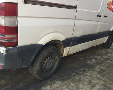 Белый Мерседес Sprinter, объемом двигателя 2.15 л и пробегом 515 тыс. км за 6500 $, фото 6 на Automoto.ua