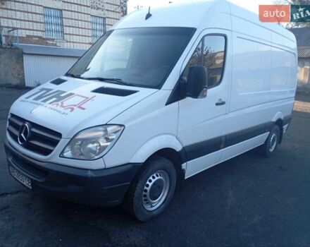 Белый Мерседес Sprinter, объемом двигателя 2.1 л и пробегом 440 тыс. км за 9800 $, фото 9 на Automoto.ua