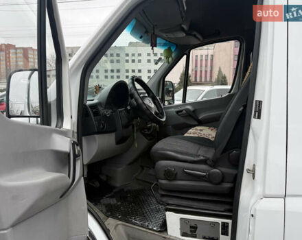 Білий Мерседес Sprinter, об'ємом двигуна 2.15 л та пробігом 580 тис. км за 12800 $, фото 8 на Automoto.ua