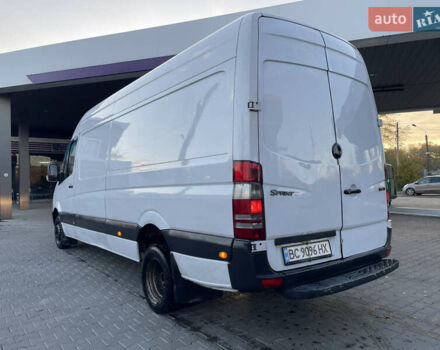 Белый Мерседес Sprinter, объемом двигателя 2.15 л и пробегом 222 тыс. км за 11999 $, фото 6 на Automoto.ua