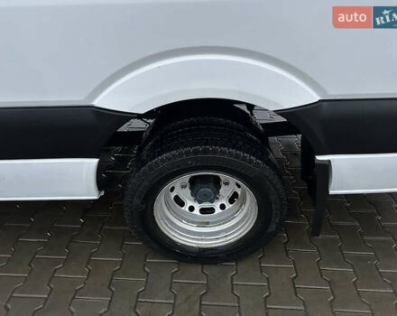 Белый Мерседес Sprinter, объемом двигателя 2.99 л и пробегом 317 тыс. км за 15400 $, фото 26 на Automoto.ua