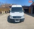Белый Мерседес Sprinter, объемом двигателя 2.15 л и пробегом 300 тыс. км за 13900 $, фото 2 на Automoto.ua