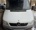 Белый Мерседес Sprinter, объемом двигателя 2.69 л и пробегом 293 тыс. км за 13900 $, фото 4 на Automoto.ua
