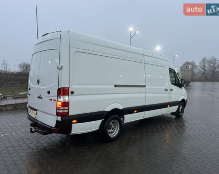Белый Мерседес Sprinter, объемом двигателя 2.99 л и пробегом 317 тыс. км за 15400 $, фото 3 на Automoto.ua