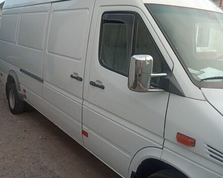 Белый Мерседес Sprinter, объемом двигателя 2.69 л и пробегом 190 тыс. км за 15600 $, фото 4 на Automoto.ua