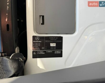 Белый Мерседес Sprinter, объемом двигателя 2.99 л и пробегом 380 тыс. км за 21500 $, фото 13 на Automoto.ua