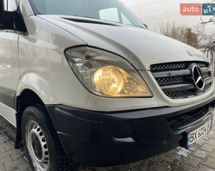 Белый Мерседес Sprinter, объемом двигателя 2.15 л и пробегом 582 тыс. км за 9300 $, фото 14 на Automoto.ua