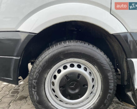 Белый Мерседес Sprinter, объемом двигателя 2.15 л и пробегом 582 тыс. км за 9300 $, фото 17 на Automoto.ua