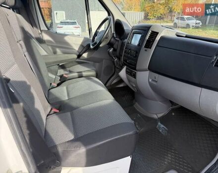 Білий Мерседес Sprinter, об'ємом двигуна 2.14 л та пробігом 280 тис. км за 15500 $, фото 5 на Automoto.ua