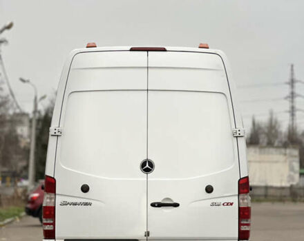 Белый Мерседес Sprinter, объемом двигателя 2.2 л и пробегом 215 тыс. км за 13700 $, фото 5 на Automoto.ua